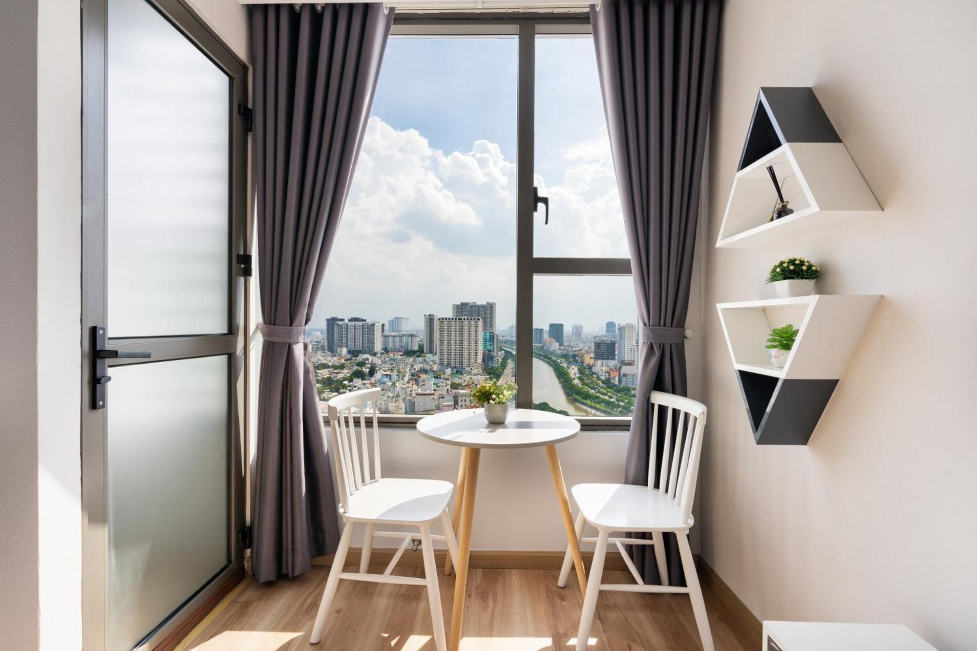 Miredu - In Cbd Apartment